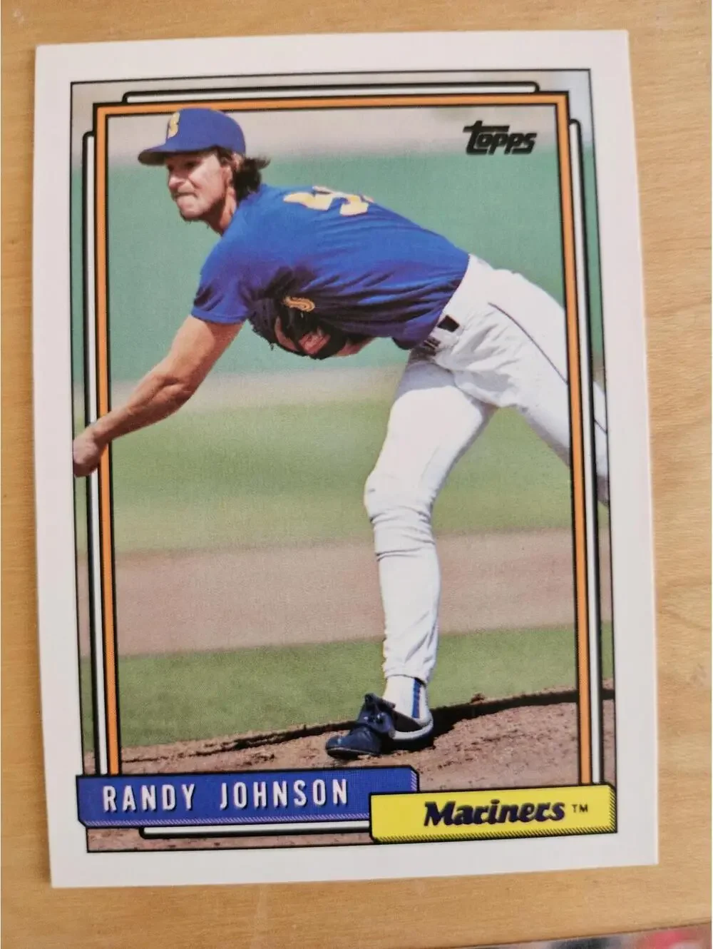 1992 Topps Baseball #525 Randy Johnson Seattle Mariners HOF - Picture 1 of 2
